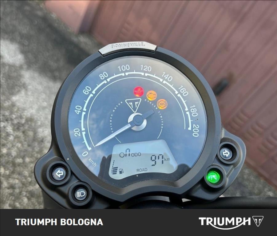 TRIUMPH Scrambler 900 Stealth Edition Abs