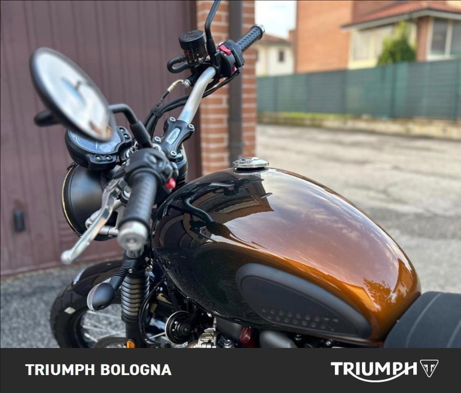 TRIUMPH Scrambler 900 Stealth Edition Abs