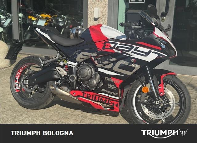 TRIUMPH Daytona 660 Abs