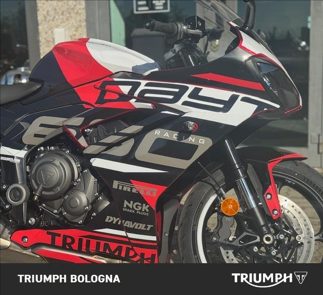 TRIUMPH Daytona 660 Abs
