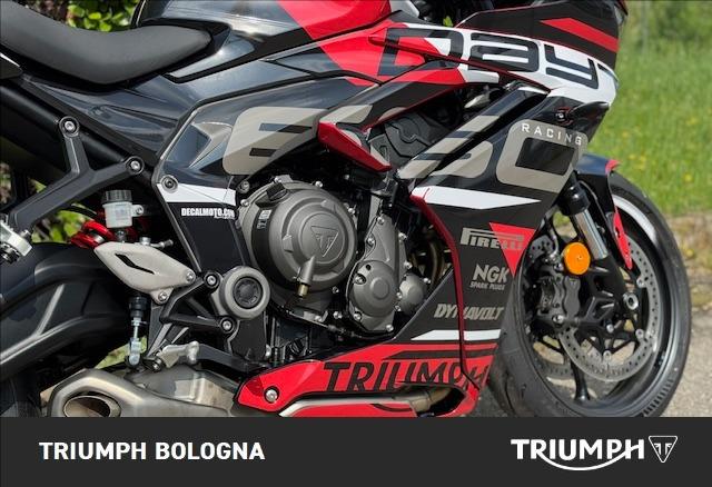 TRIUMPH Daytona 660 Abs