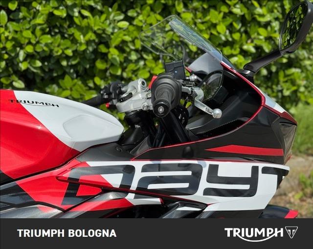 TRIUMPH Daytona 660 Abs