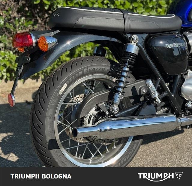 TRIUMPH Bonneville 1200 T120 Stealth Edition Abs E5