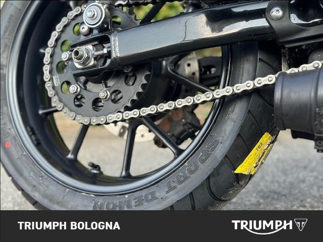 TRIUMPH Street Twin 900 
