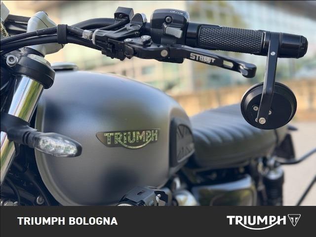 TRIUMPH Street Twin 900 
