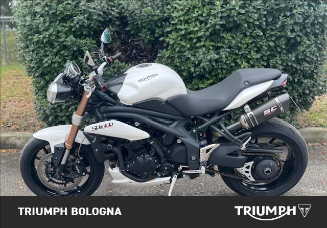 TRIUMPH Speed Triple 1050 
