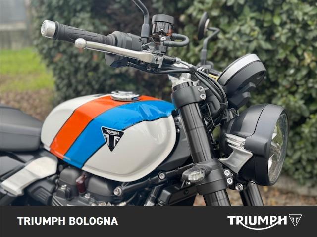 TRIUMPH Speed Twin 900 Pure White/Blue/Orange Abs
