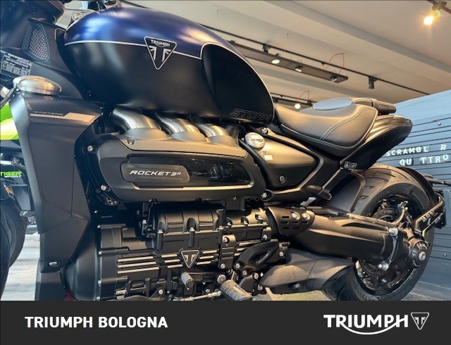 TRIUMPH Rocket III 2500 Storm R