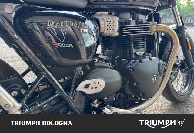 TRIUMPH Bonneville 900 T100 E5