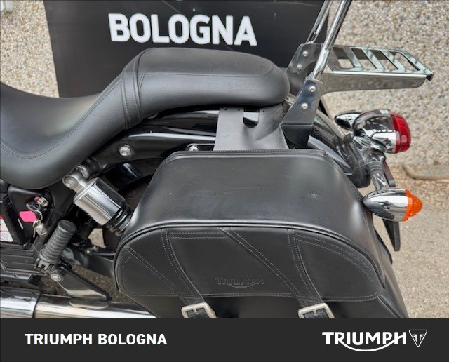 TRIUMPH Speedmaster 865 