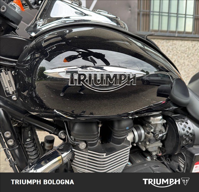 TRIUMPH Speedmaster 865 