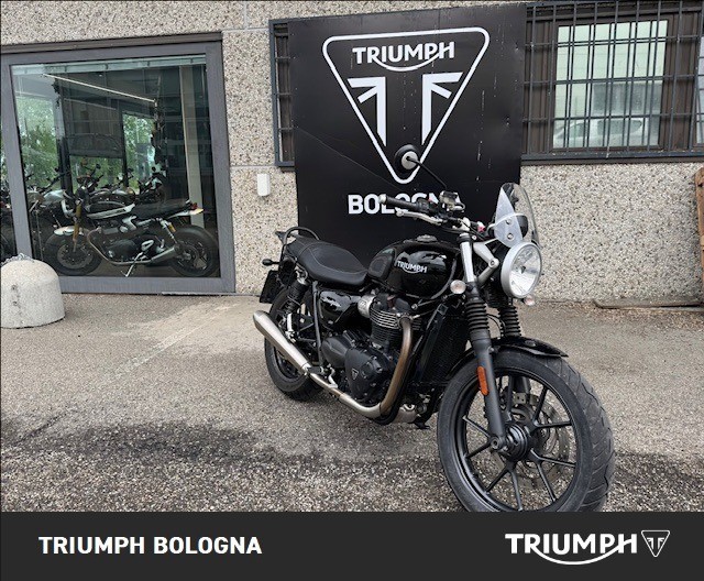 TRIUMPH Street Twin 900 
