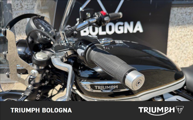 TRIUMPH Bonneville 1200 Speedmaster 