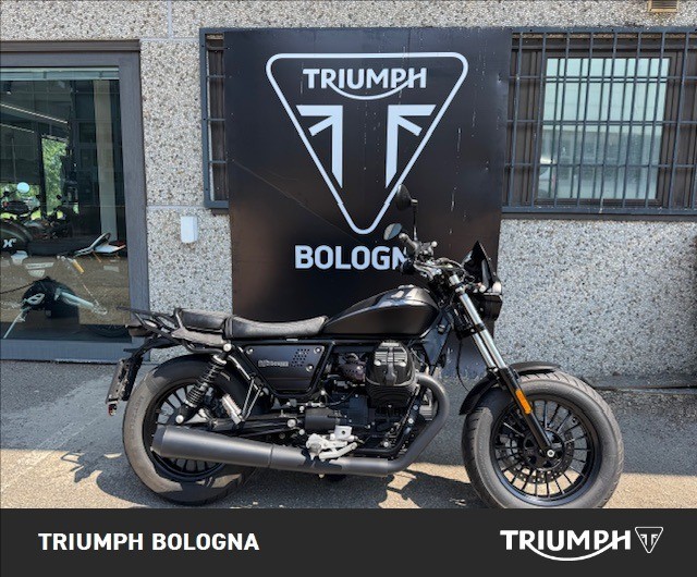 MOTO GUZZI V9 850 Bobber