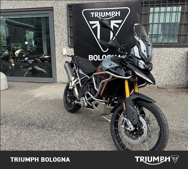 TRIUMPH Tiger 900 Desert Edition