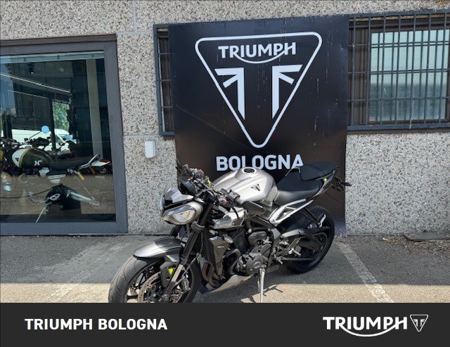 TRIUMPH Street Triple 765 R