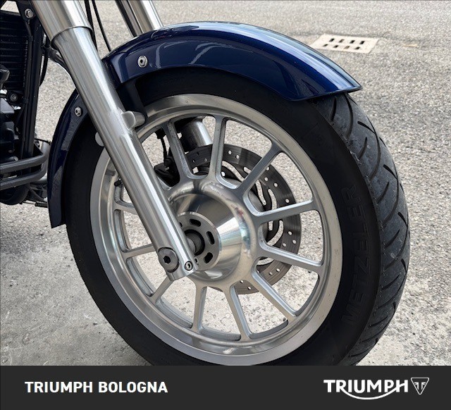 TRIUMPH America 865 Twin Tone