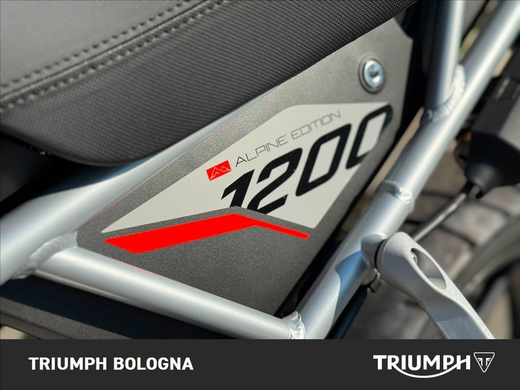TRIUMPH Tiger 1200 Alpine Edition