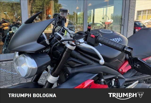 TRIUMPH Street Triple 675 R Abs