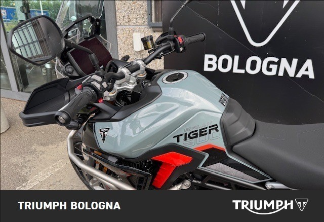TRIUMPH Tiger 900 Desert Edition