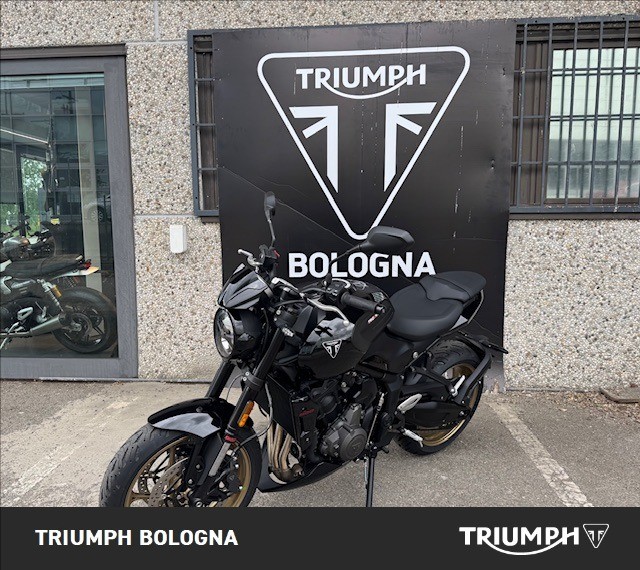 TRIUMPH Trident 800 Jet Black Abs