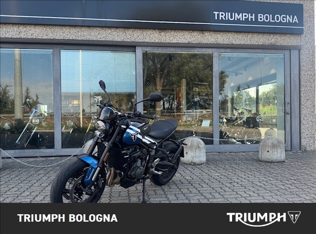 TRIUMPH Trident 660 Cobalt Blue / Sapphire Black Abs