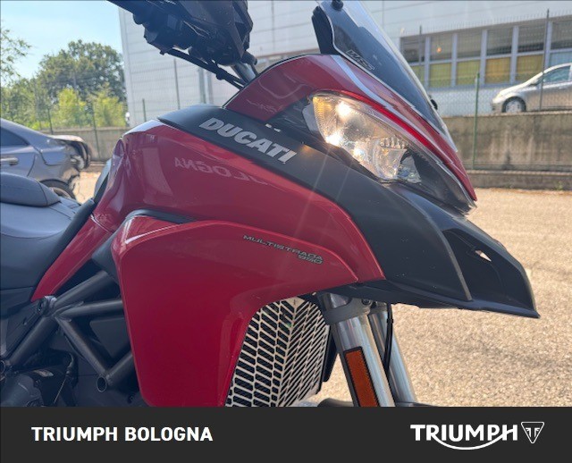 DUCATI Multistrada 950 Red